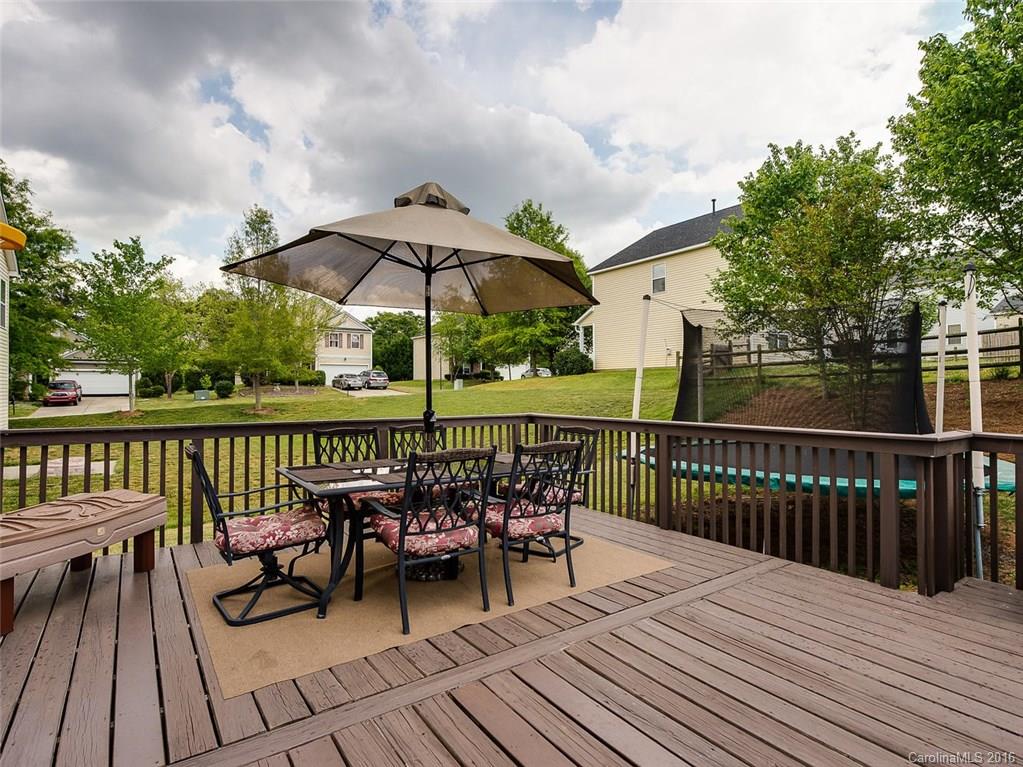 Sandy Pointe - Residential