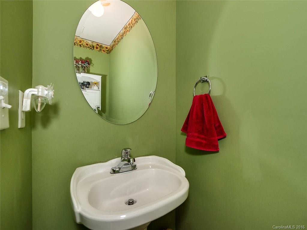 Sandy Pointe - Residential