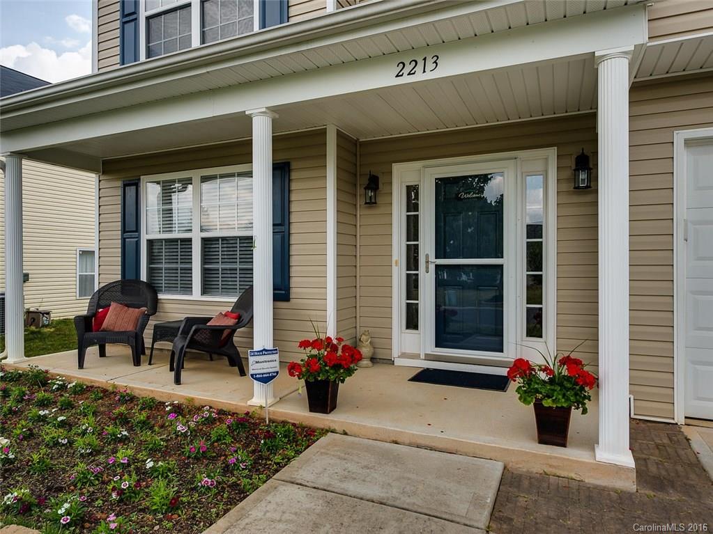 Sandy Pointe - Residential