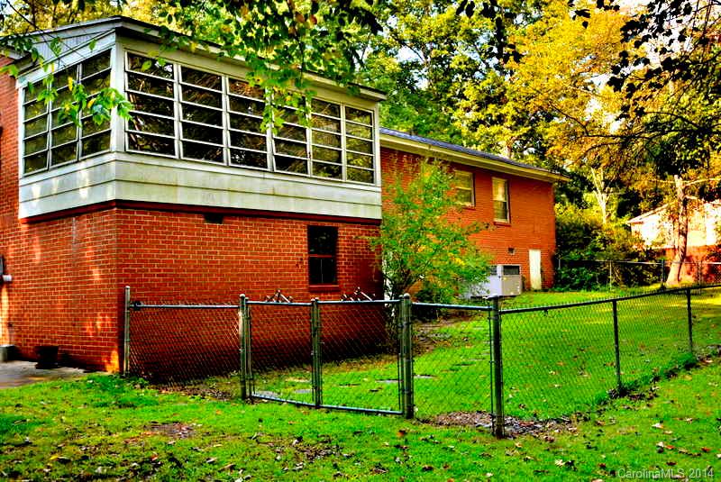 Forest Hills - Residential