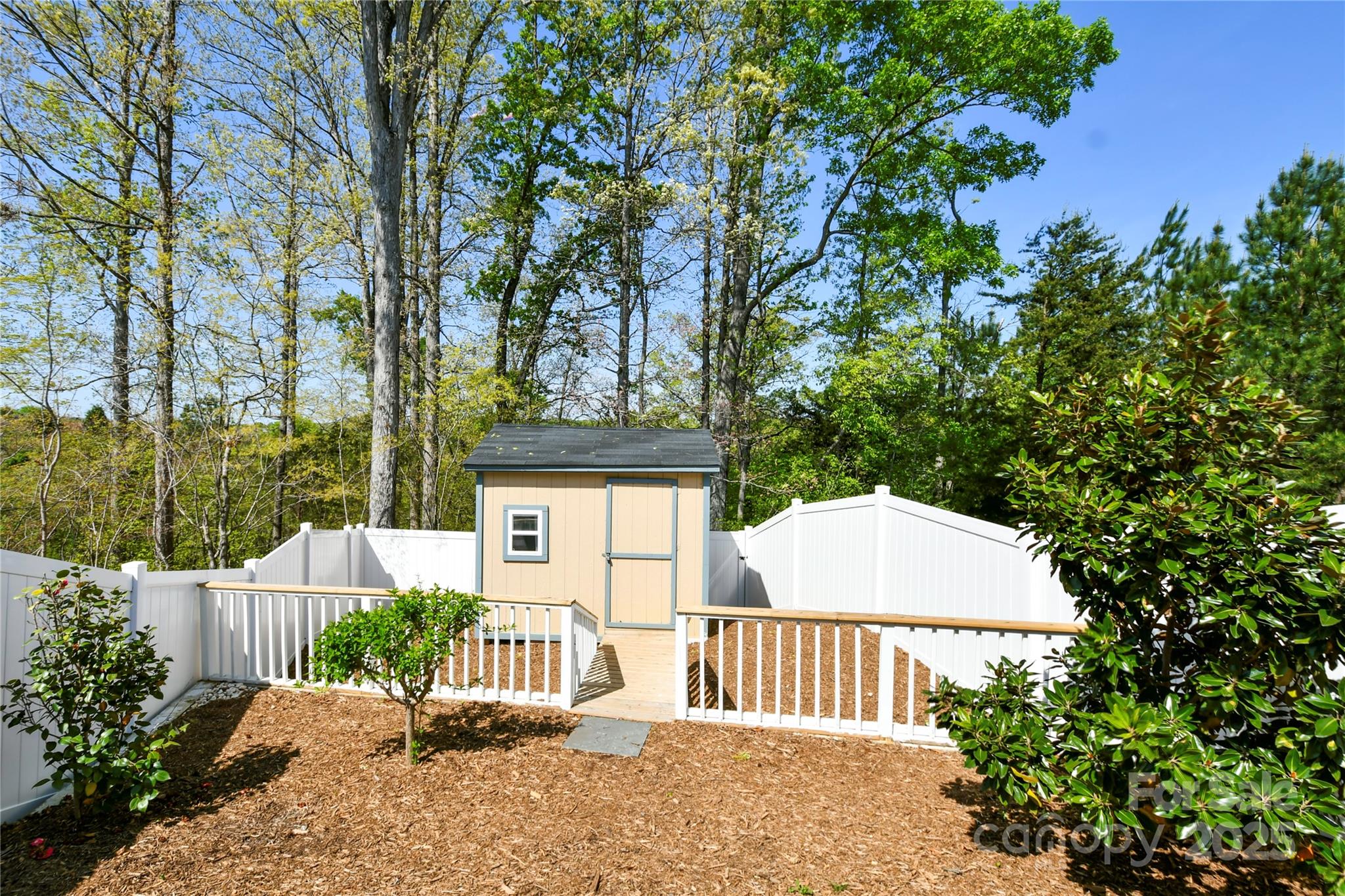 2141 Talbert Court