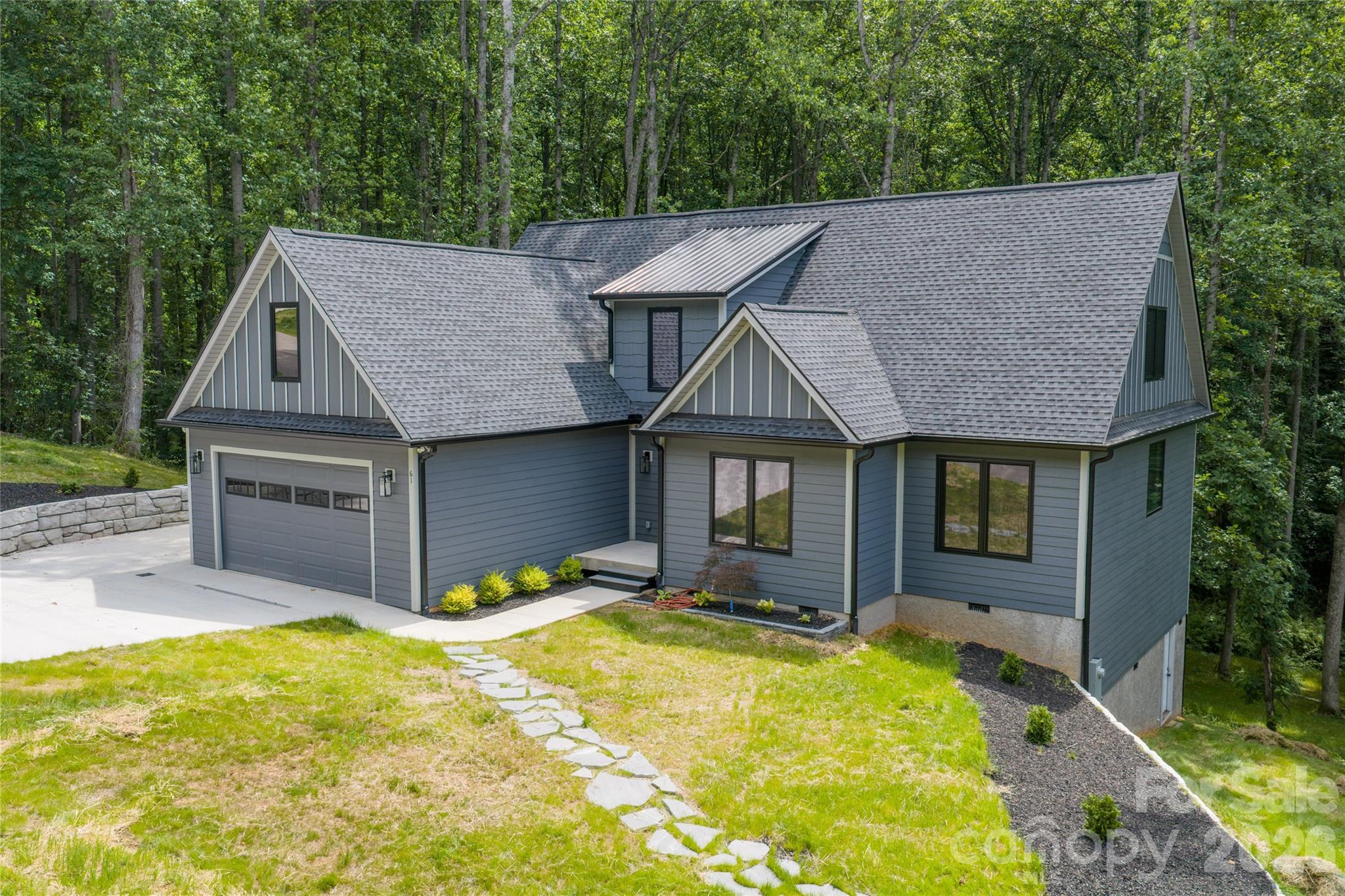 61 Bamboo Trail