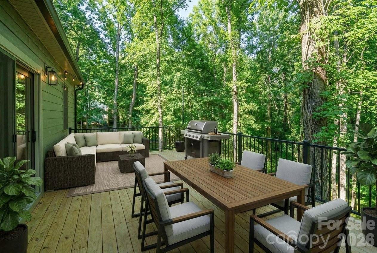 61 Bamboo Trail