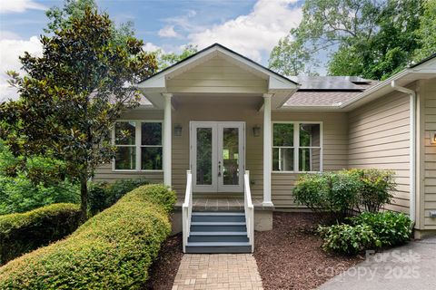 15 Falcon Crest Drive Fairview NC 28730