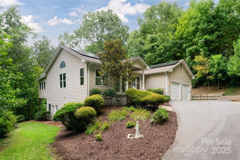 15 Falcon Crest Drive Fairview NC 28730