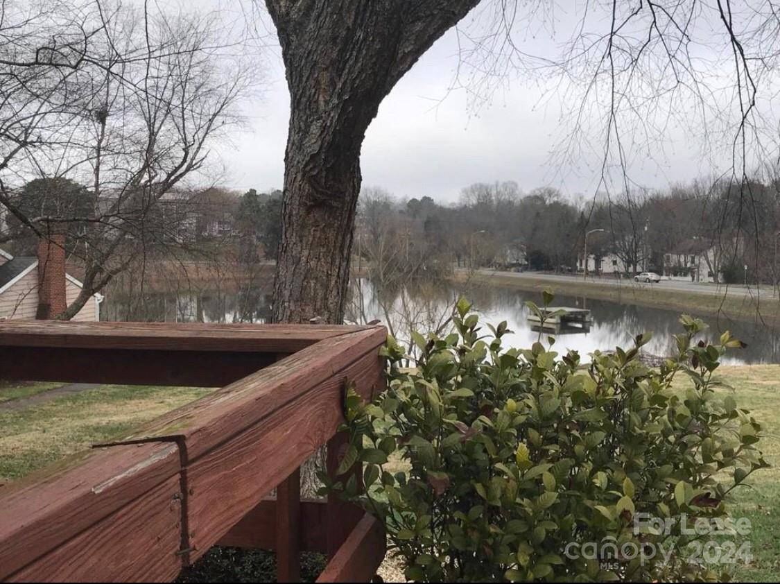 Village Lake - Residential Lease