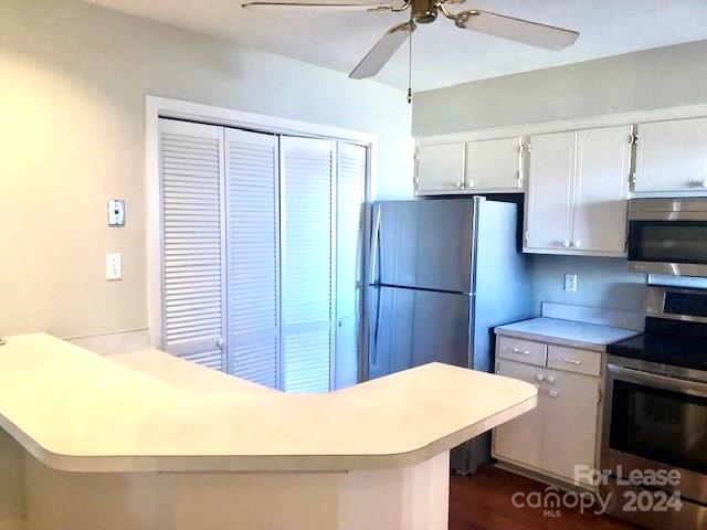 Village Lake - Residential Lease