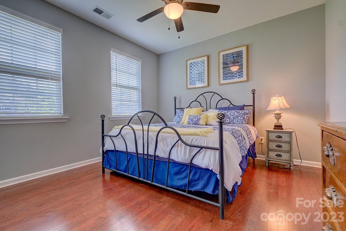 The Pinnacle at Handsmill - Residential