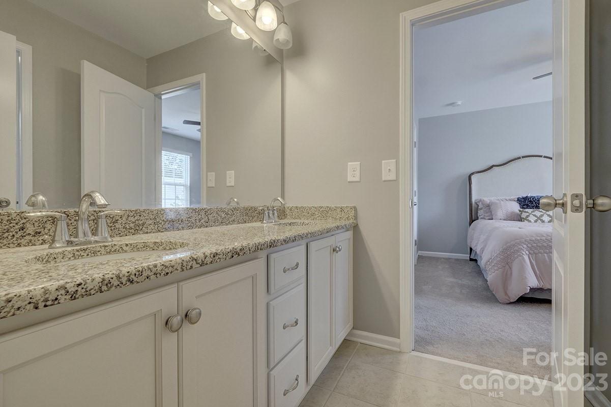 The Pinnacle at Handsmill - Residential