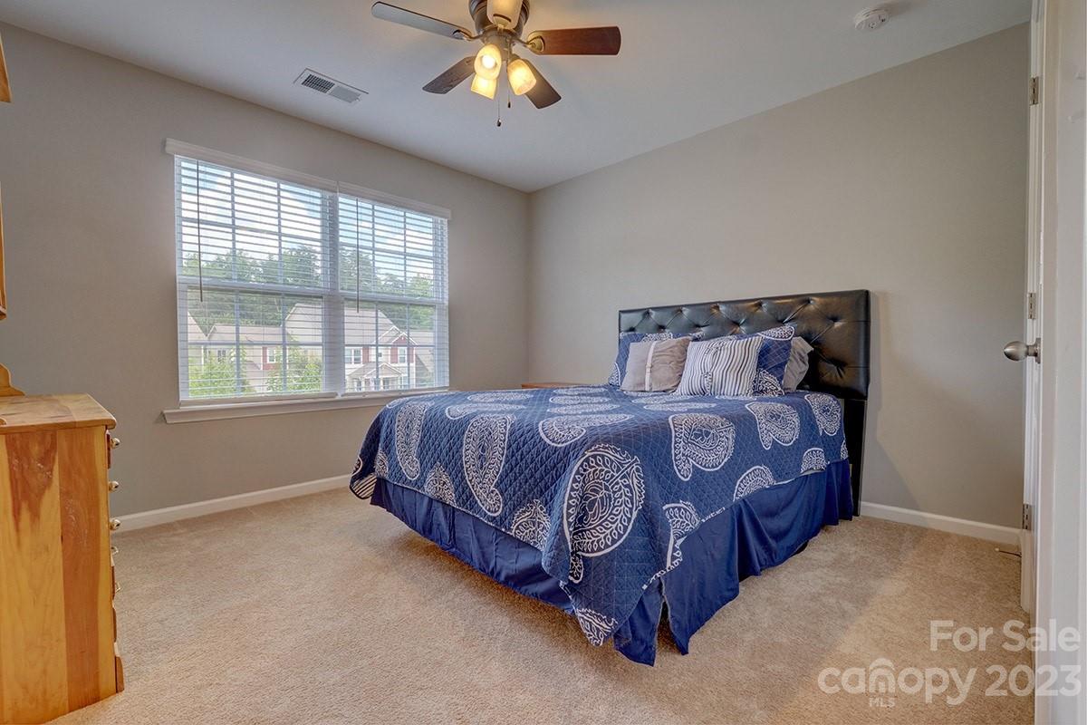 The Pinnacle at Handsmill - Residential