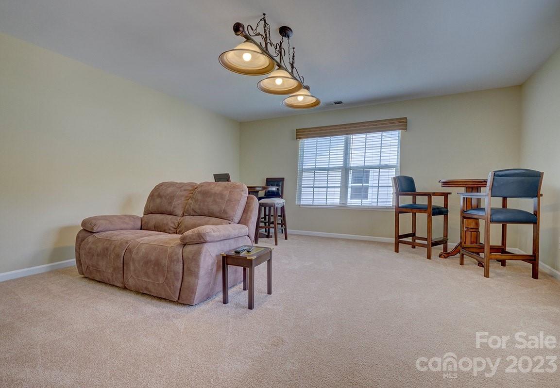 The Pinnacle at Handsmill - Residential