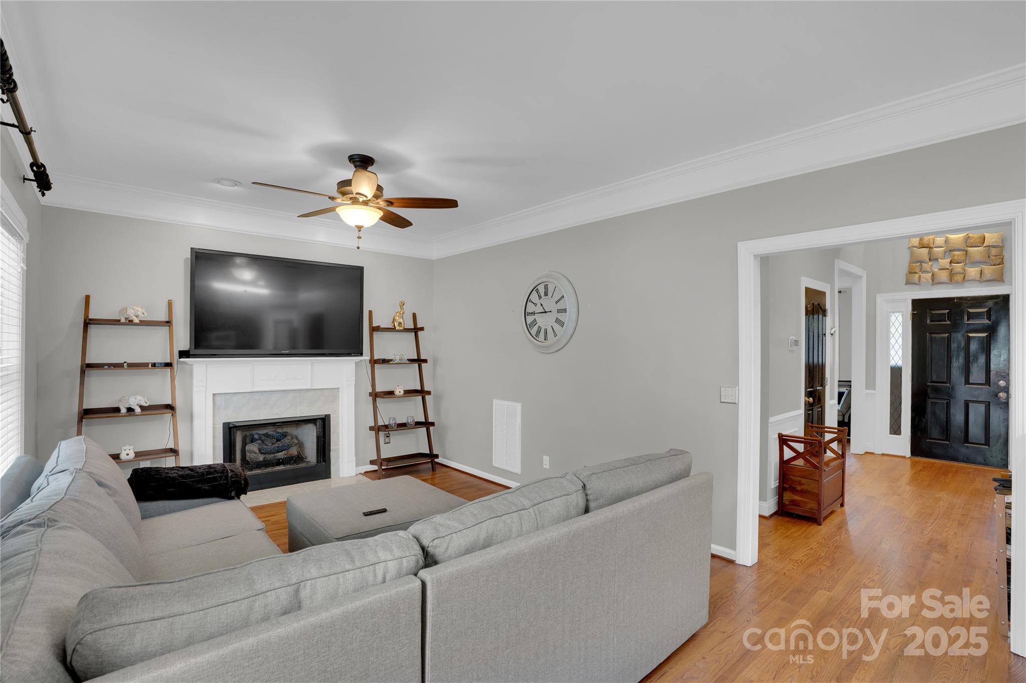 Tennyson - Residential