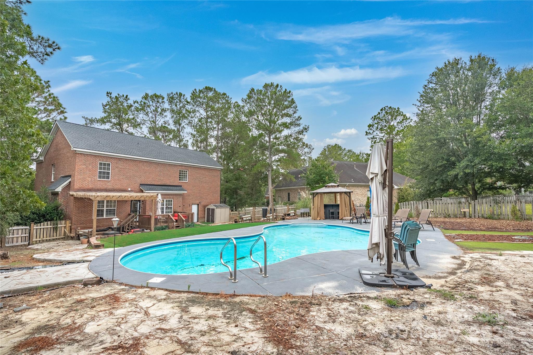 Tennyson - Residential