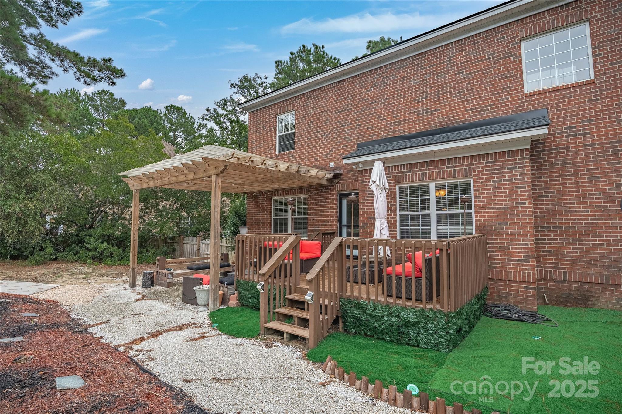 Tennyson - Residential