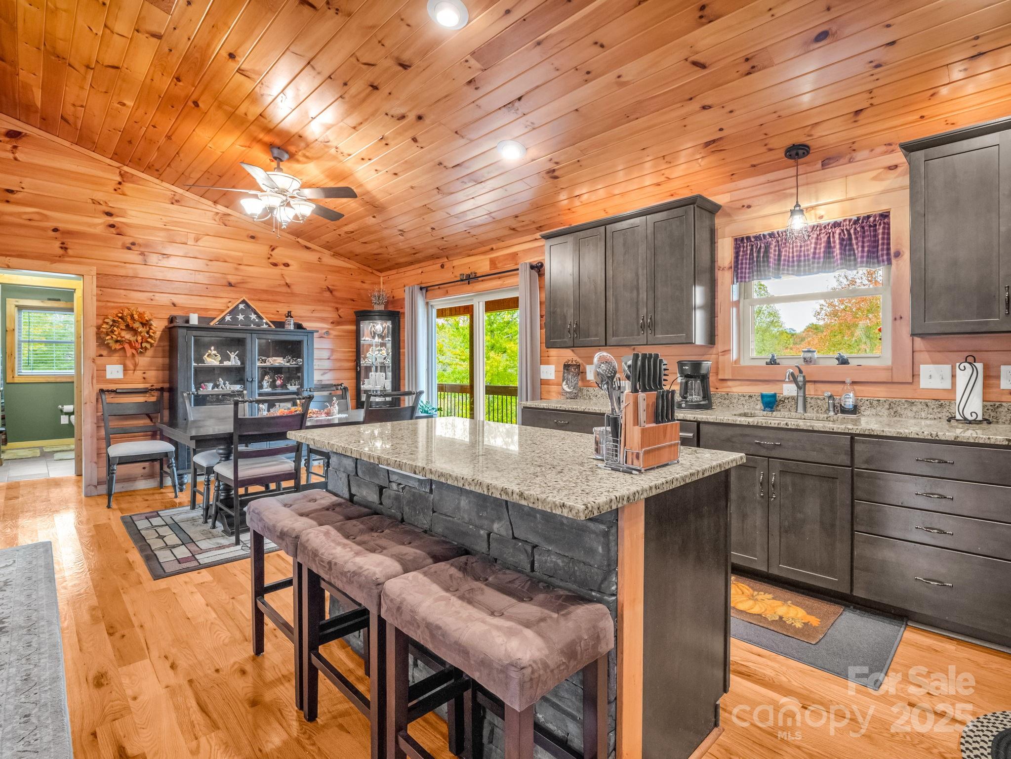 Hearthstone Ridge - Residential