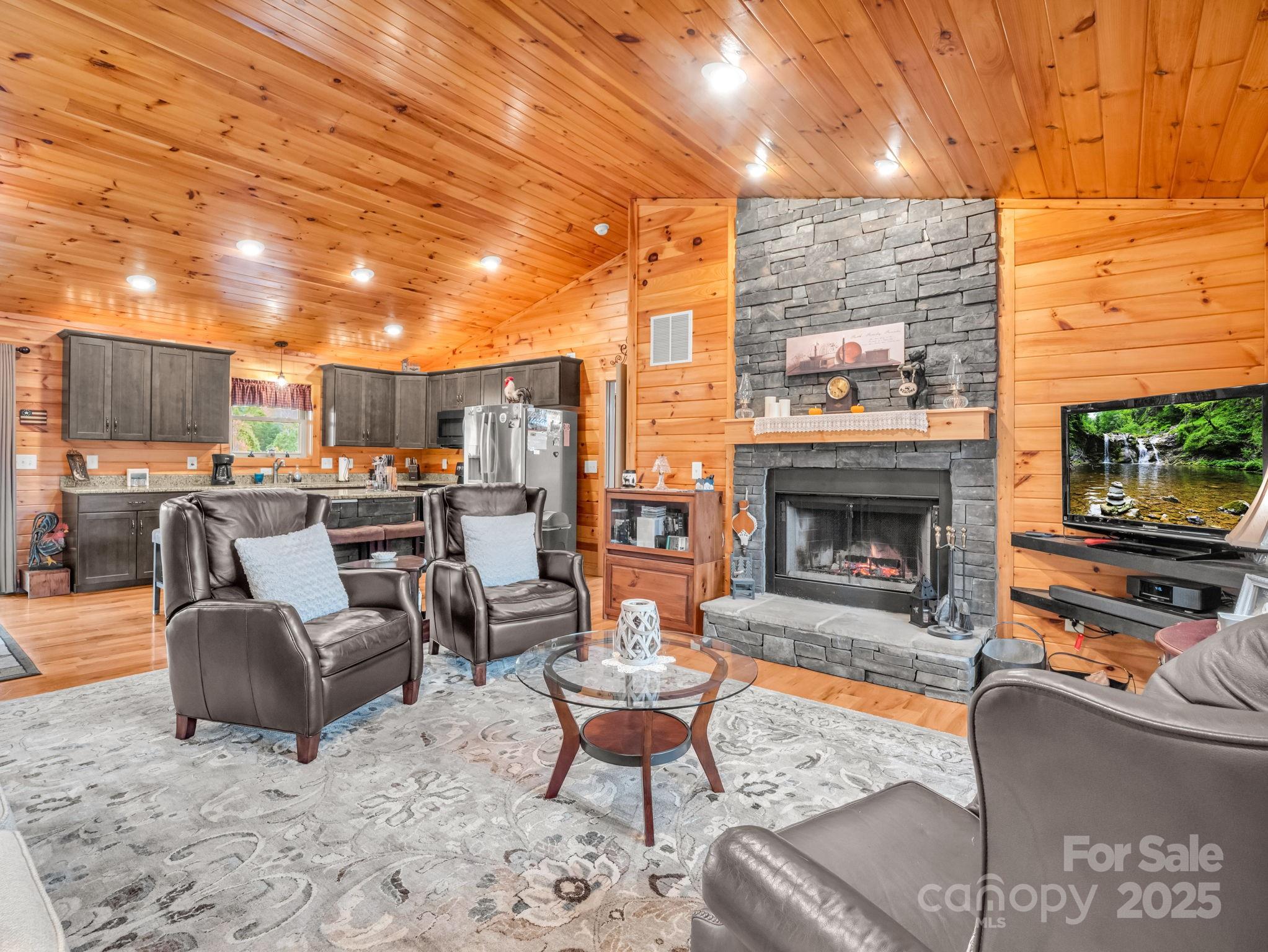 Hearthstone Ridge - Residential