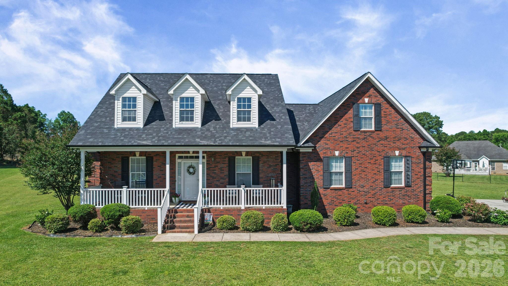 2318 Cardinal Ridge Lane