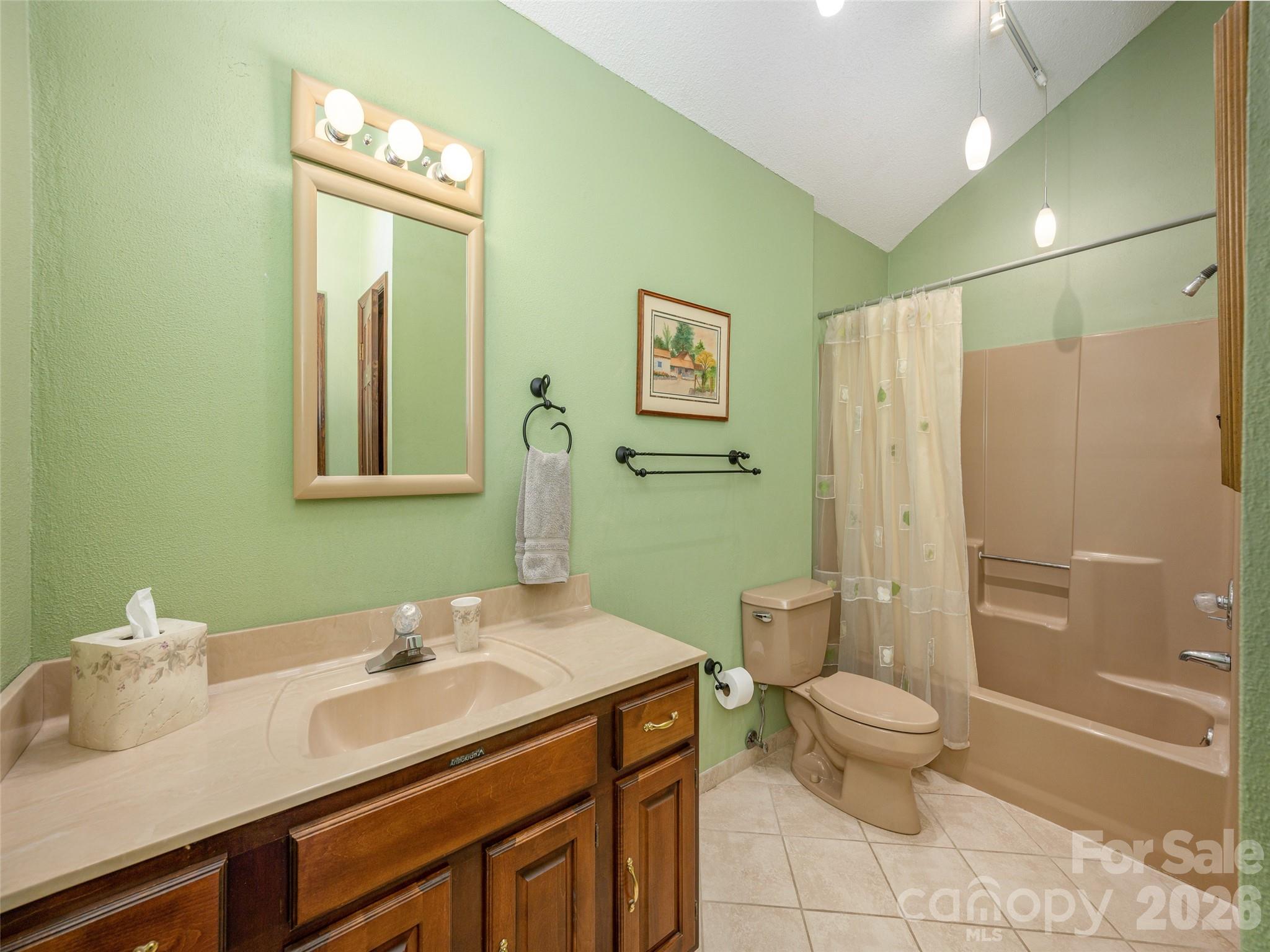 Sequoyah Hills - Residential