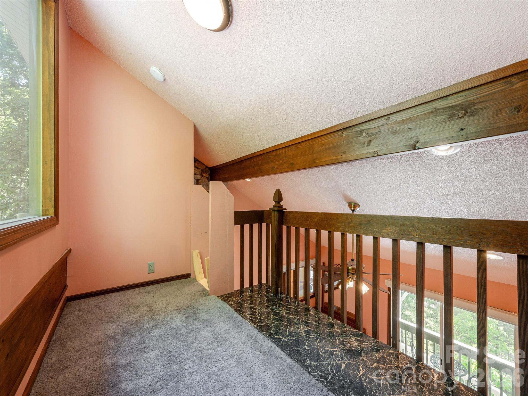 Sequoyah Hills - Residential