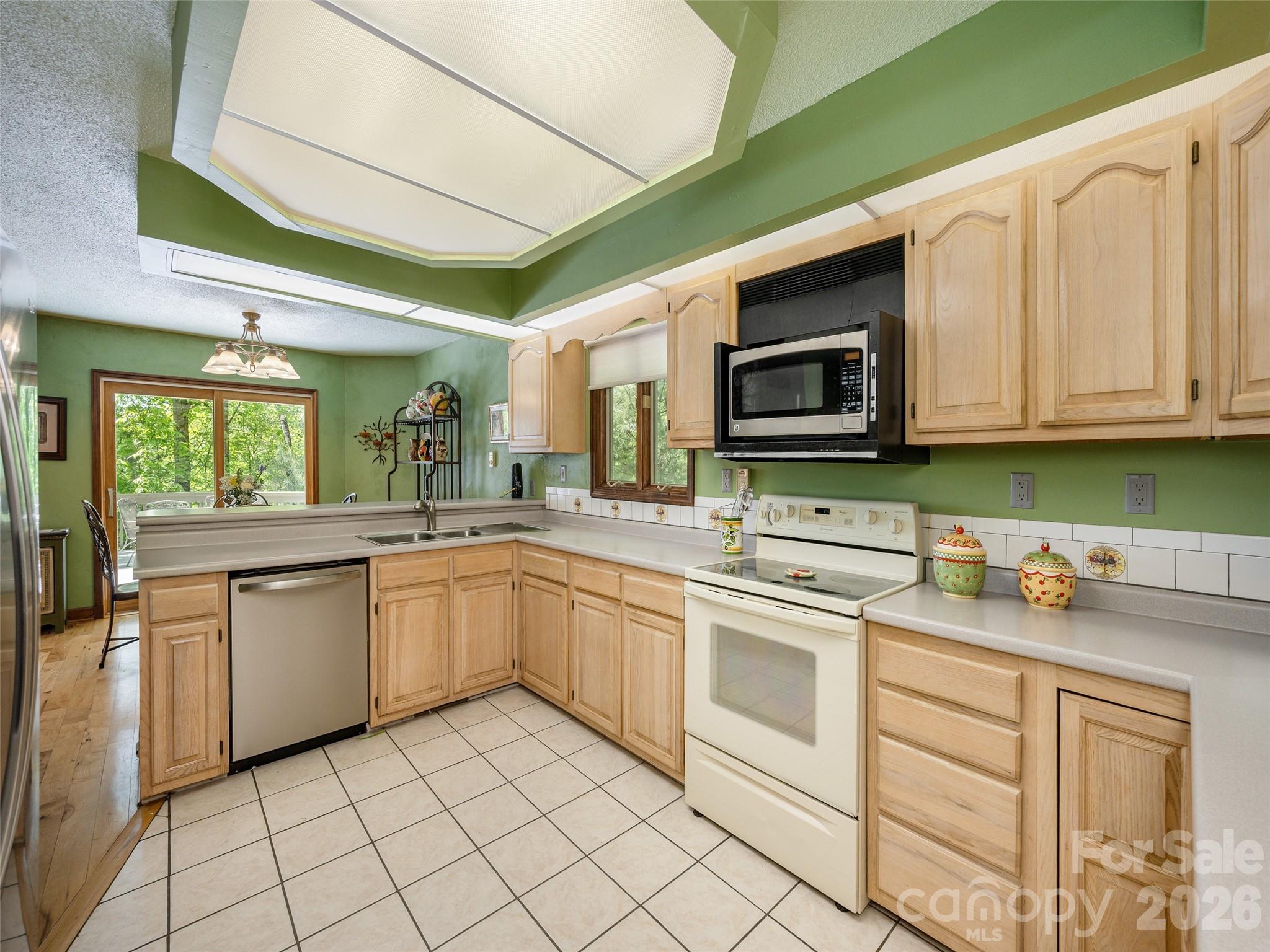 Sequoyah Hills - Residential