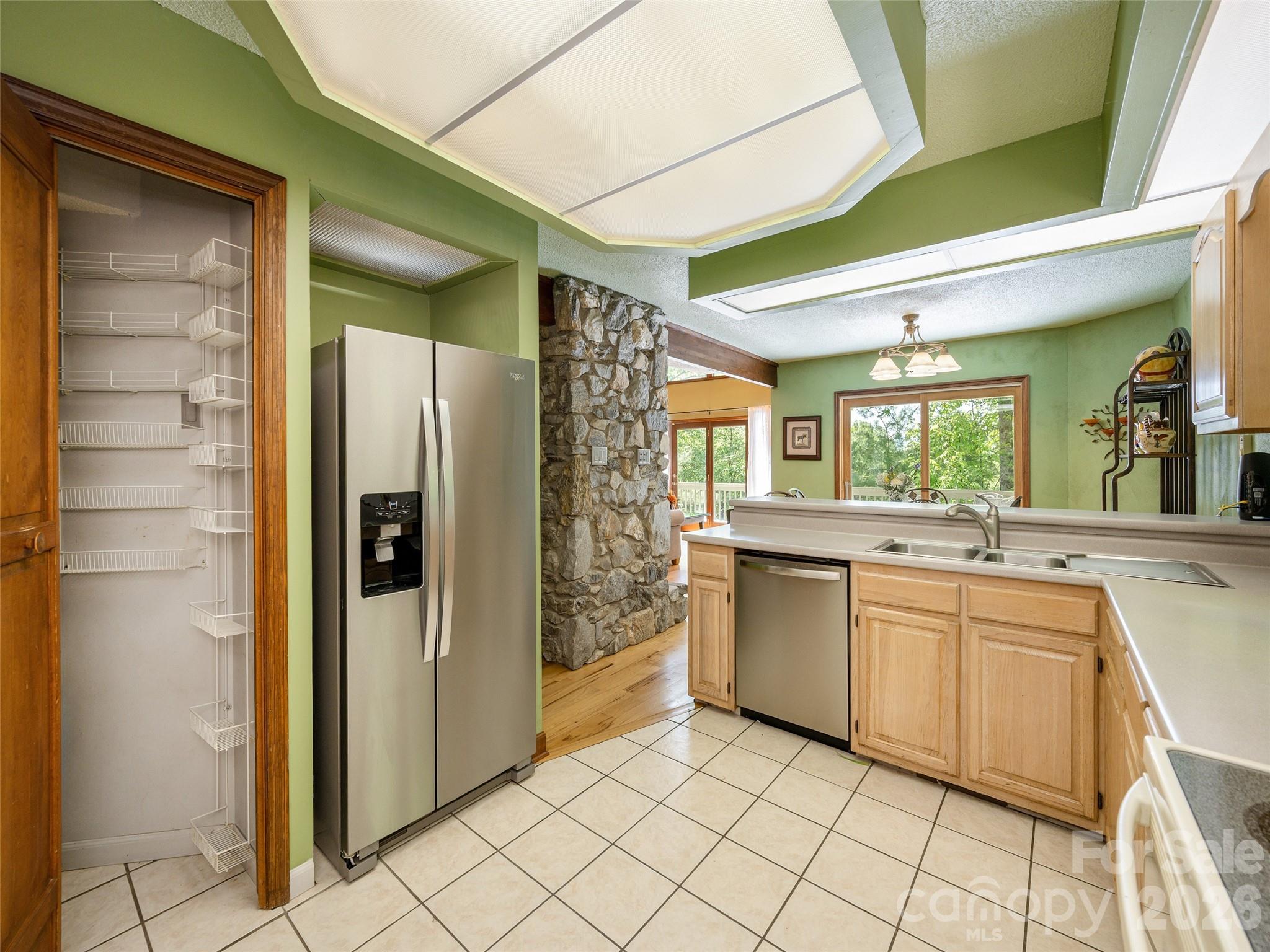 Sequoyah Hills - Residential