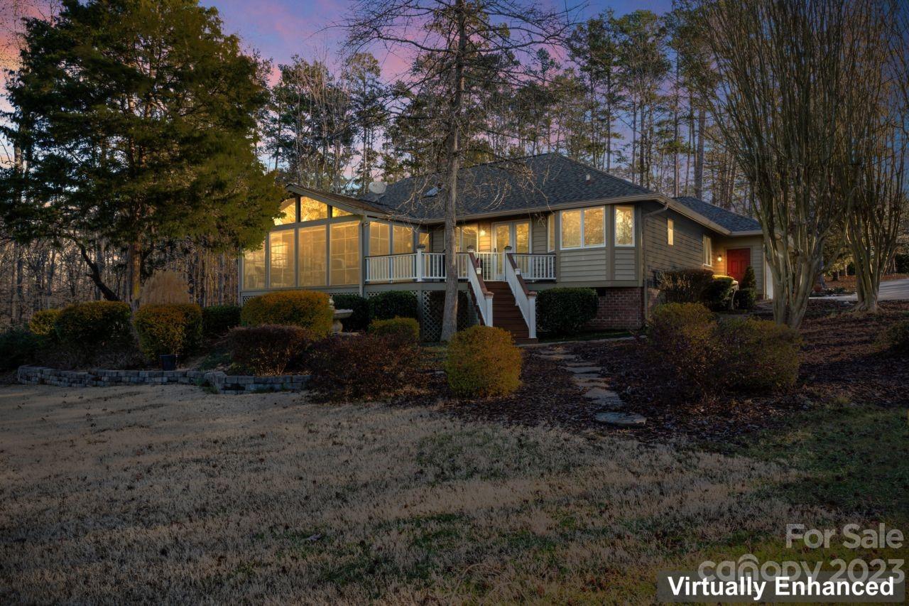 Uwharrie Point - Residential