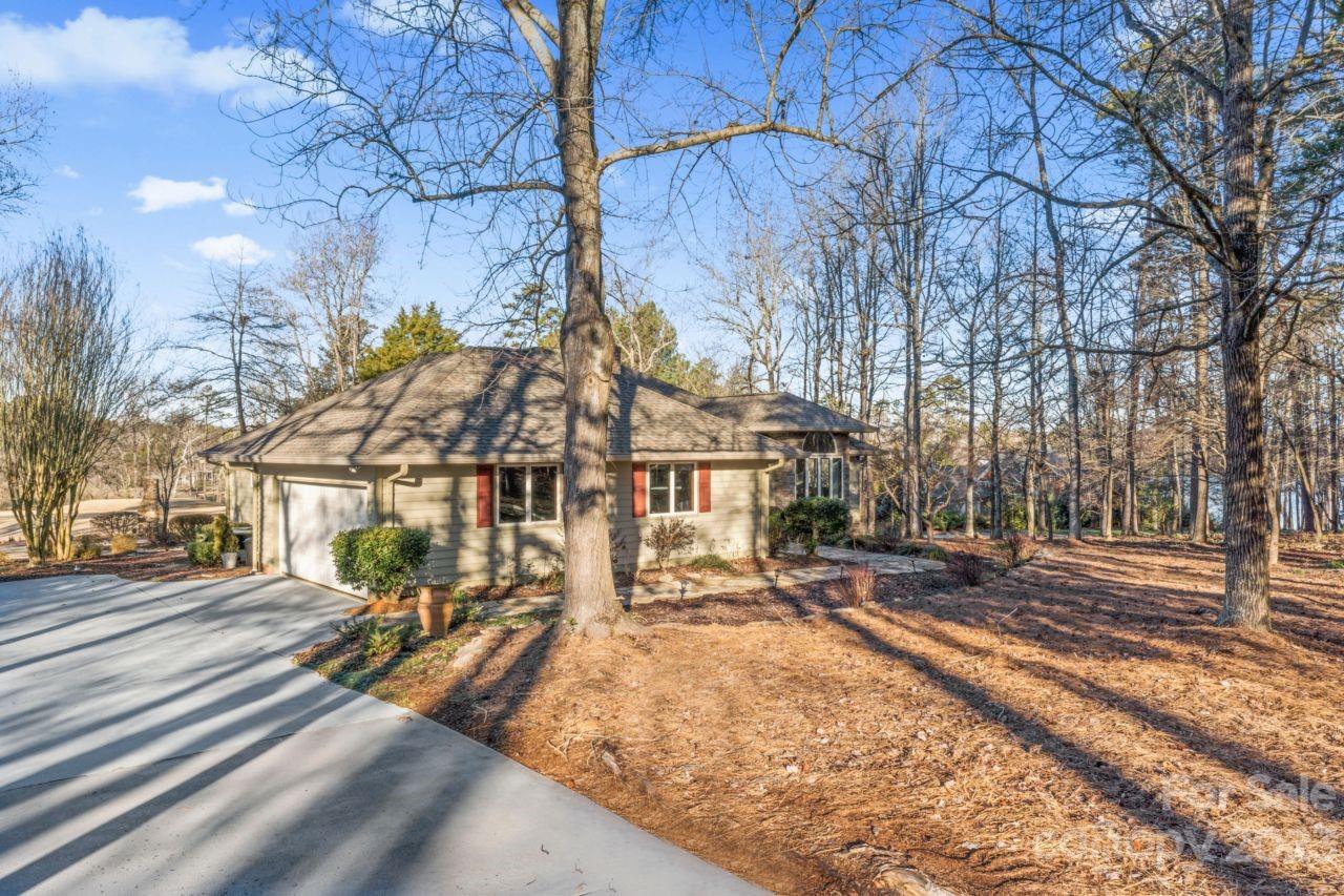 Uwharrie Point - Residential