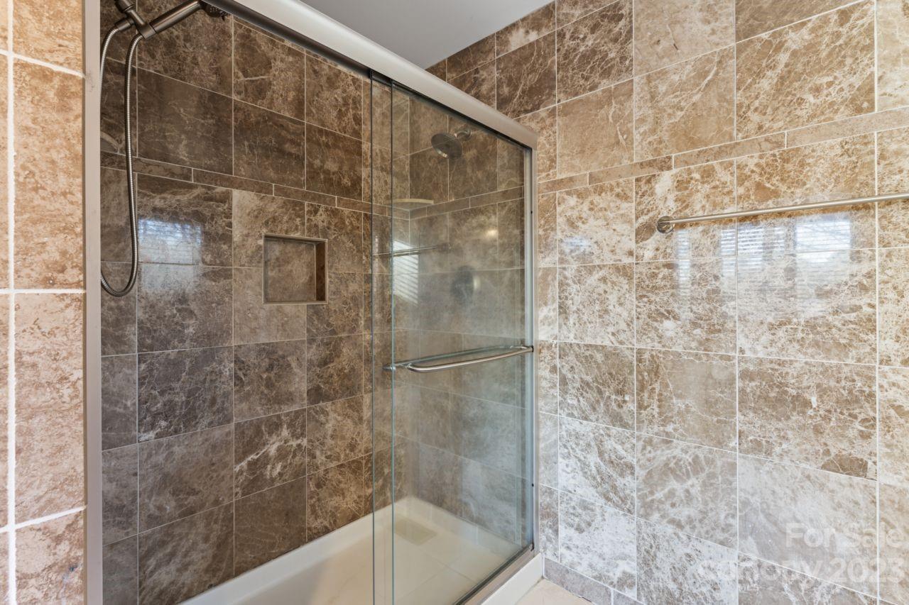 Uwharrie Point - Residential