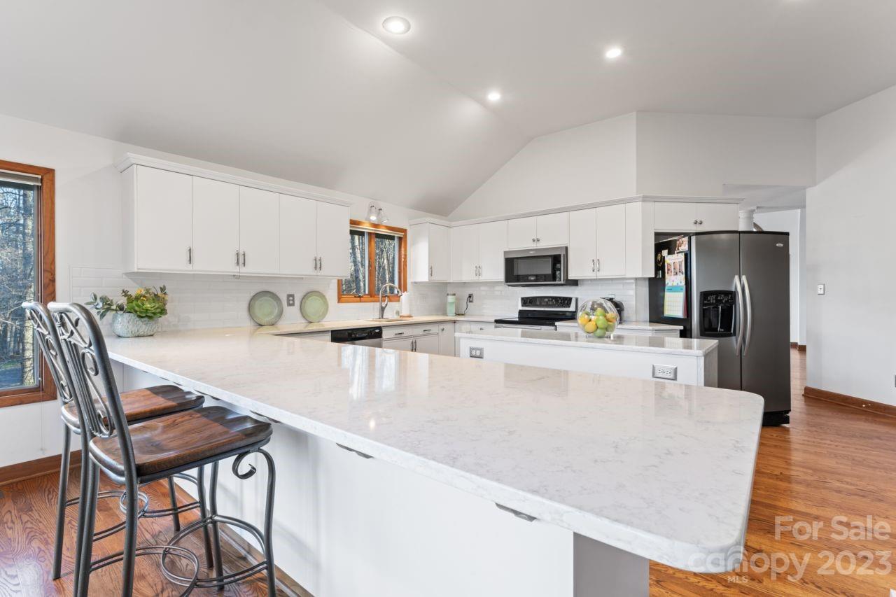 Uwharrie Point - Residential