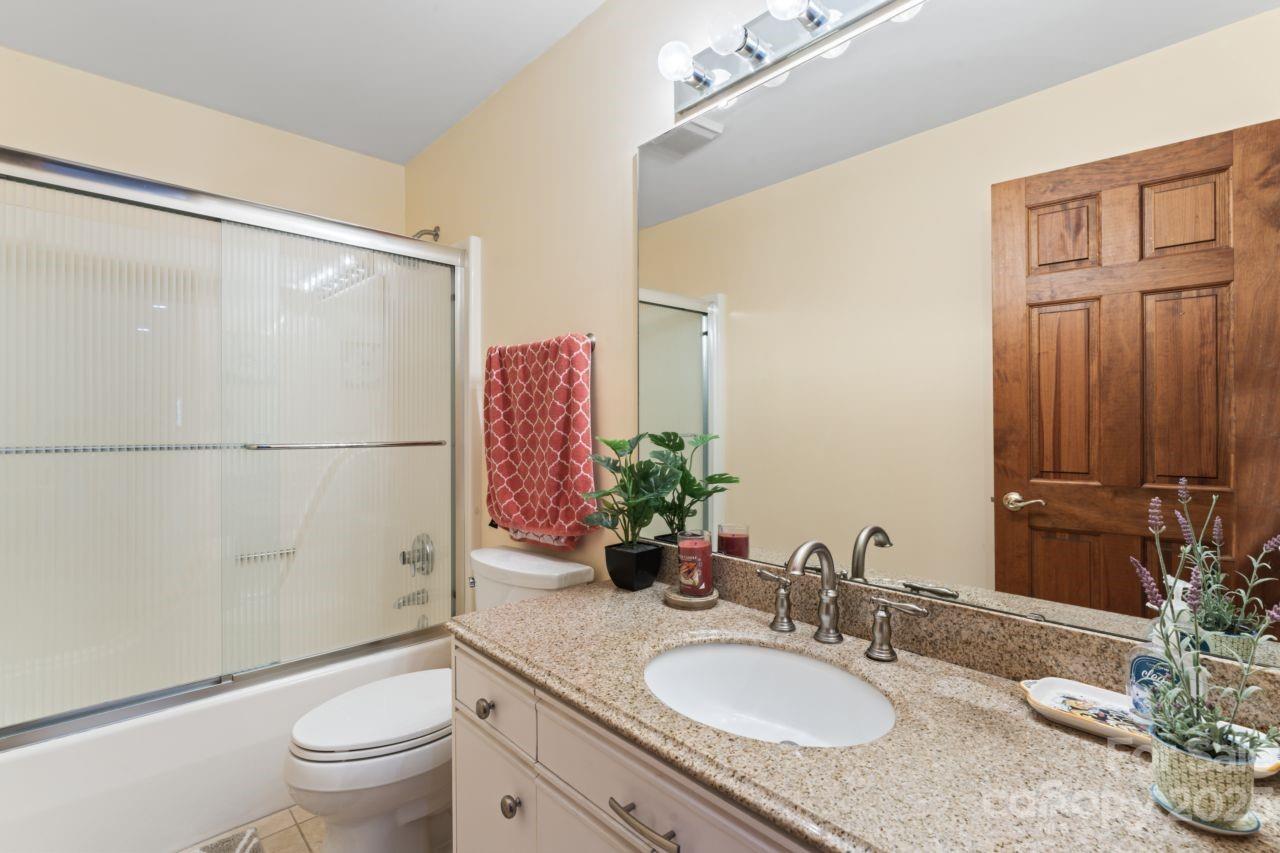 Uwharrie Point - Residential