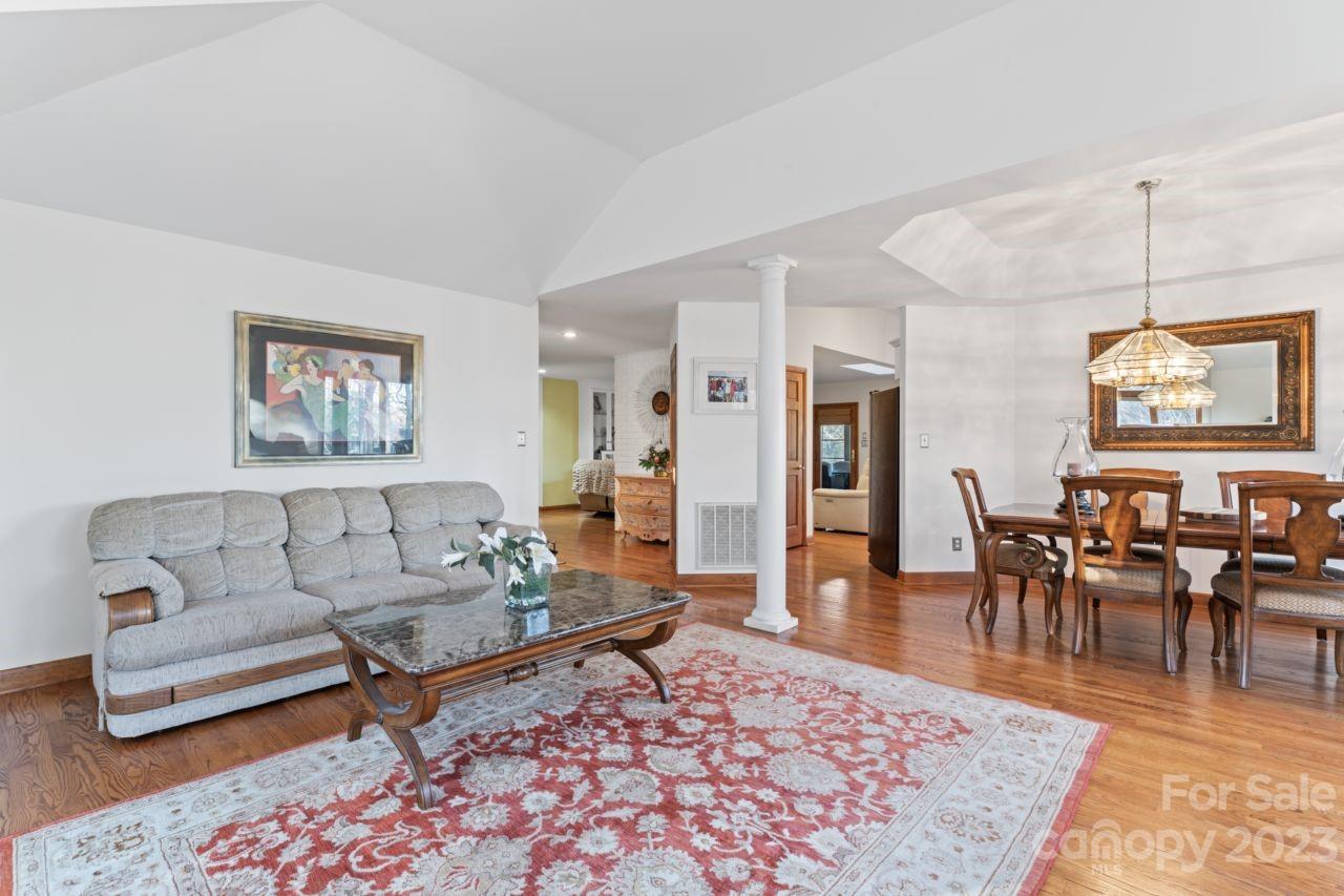 Uwharrie Point - Residential