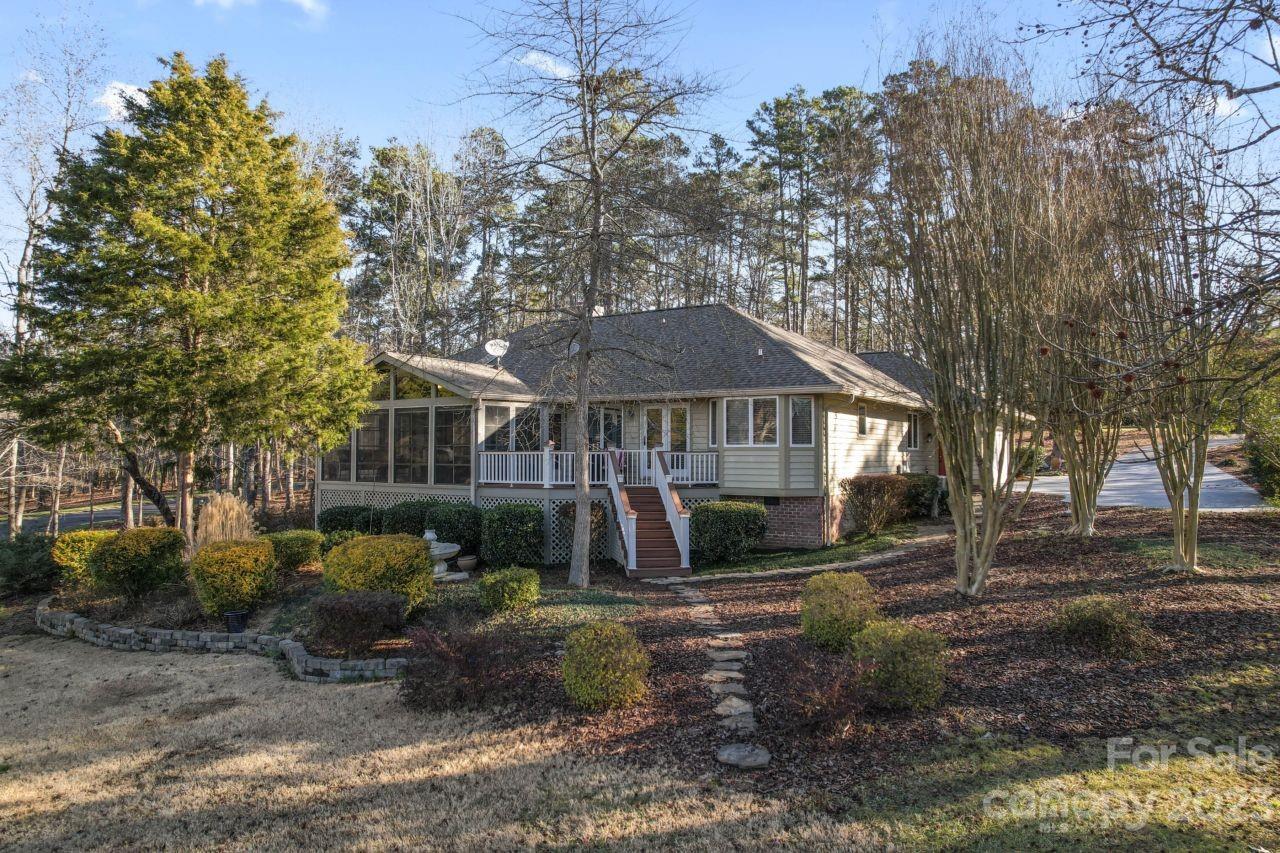 Uwharrie Point - Residential