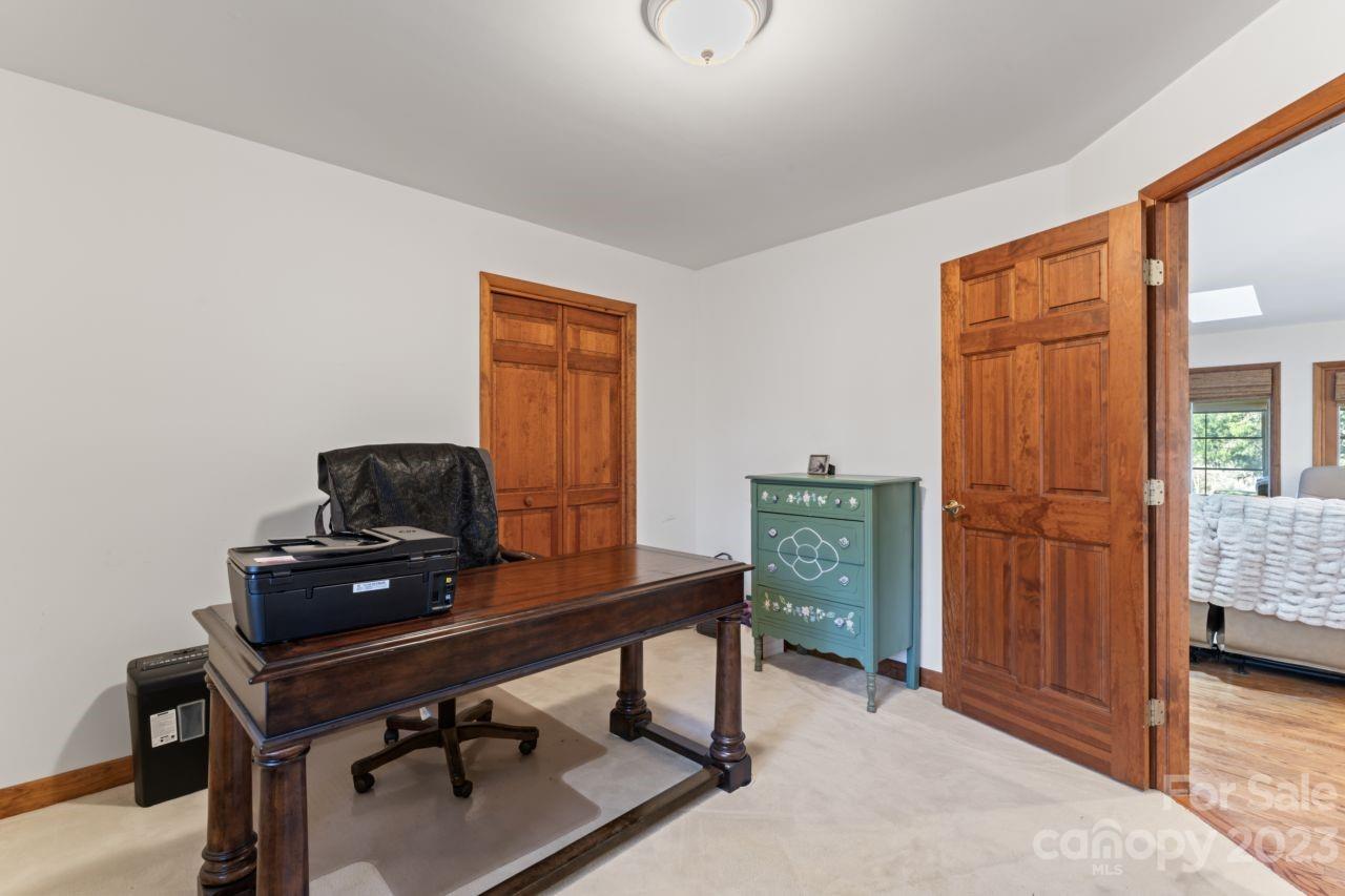 Uwharrie Point - Residential