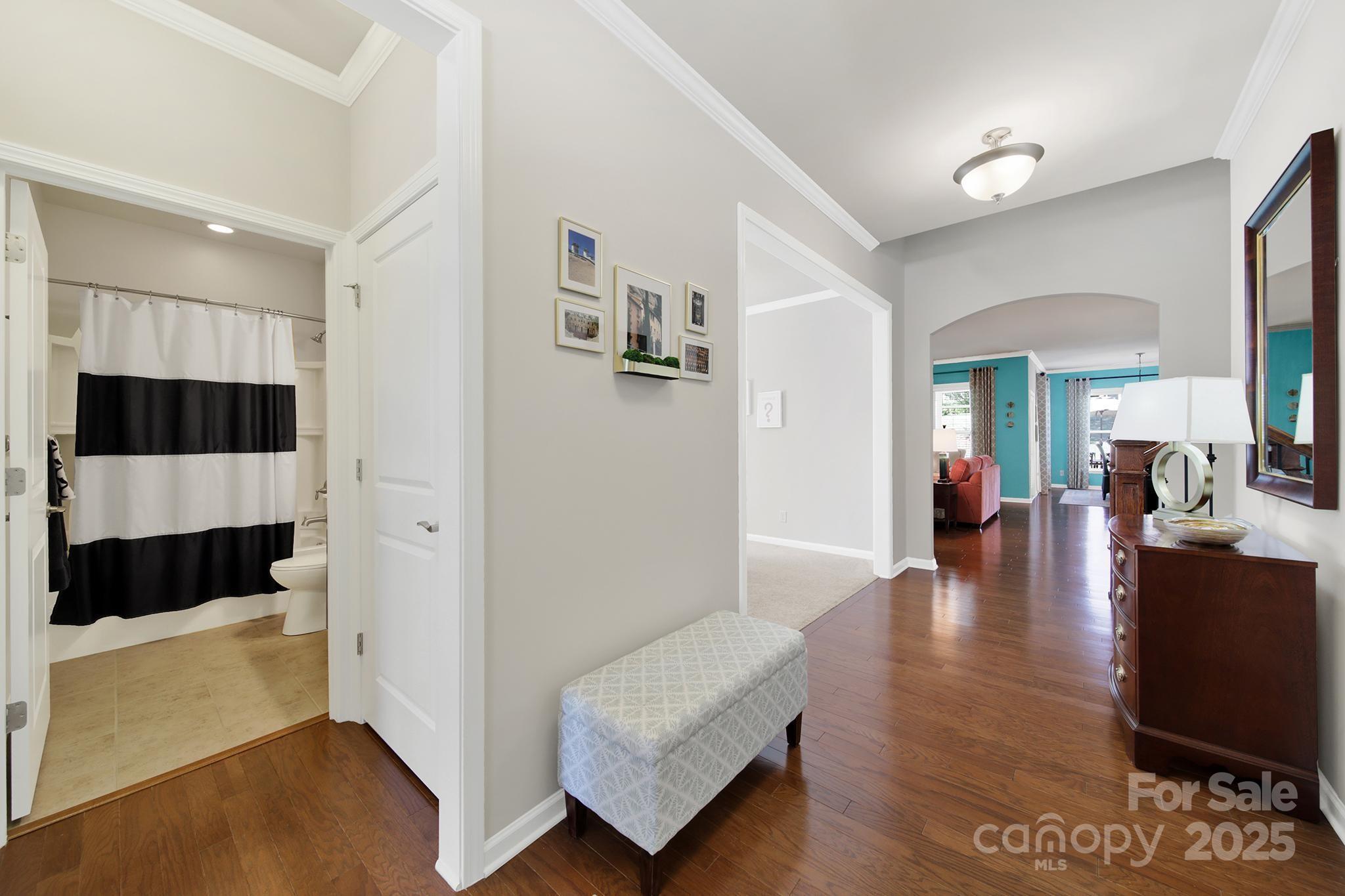 5039 Folly Lane