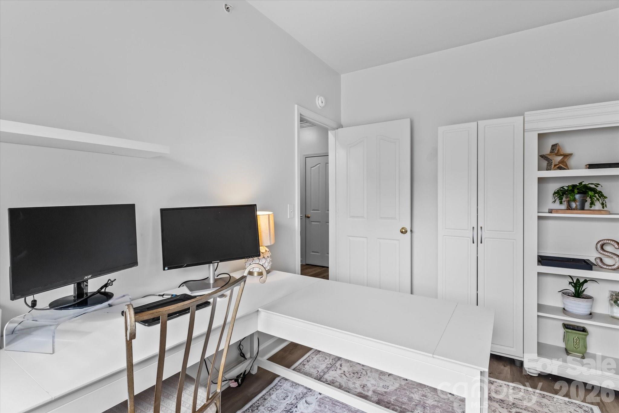 Alexander Chase - Residential