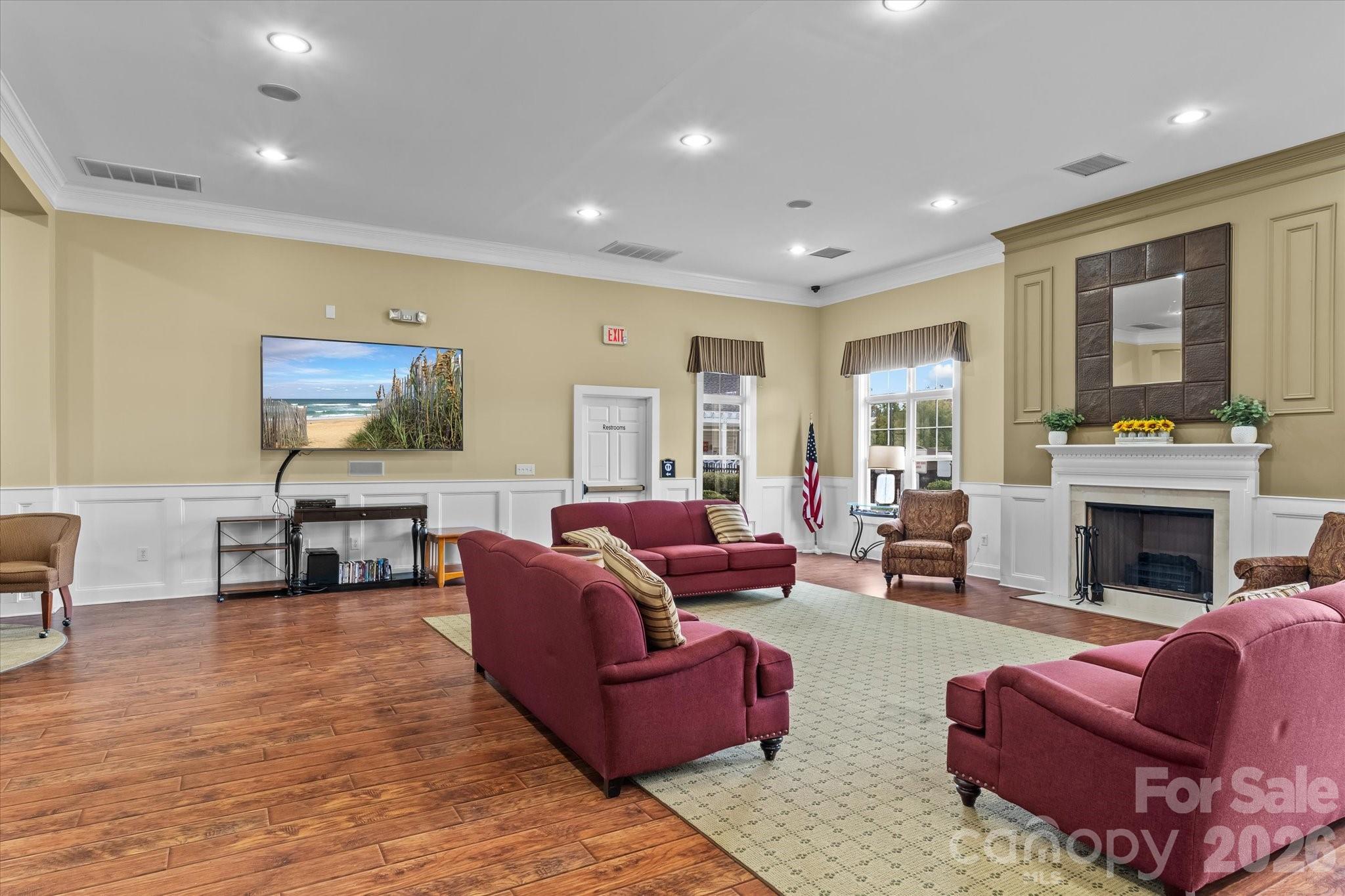 Alexander Chase - Residential