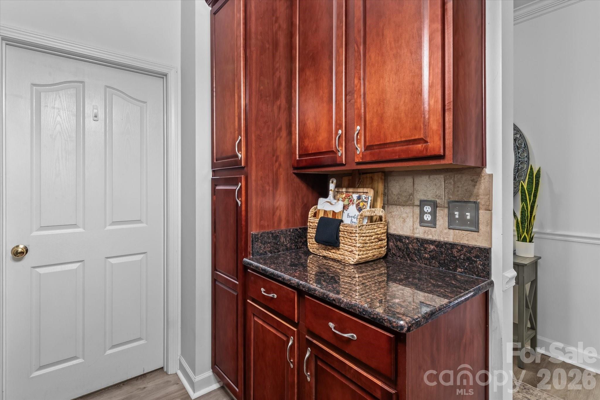 Alexander Chase - Residential