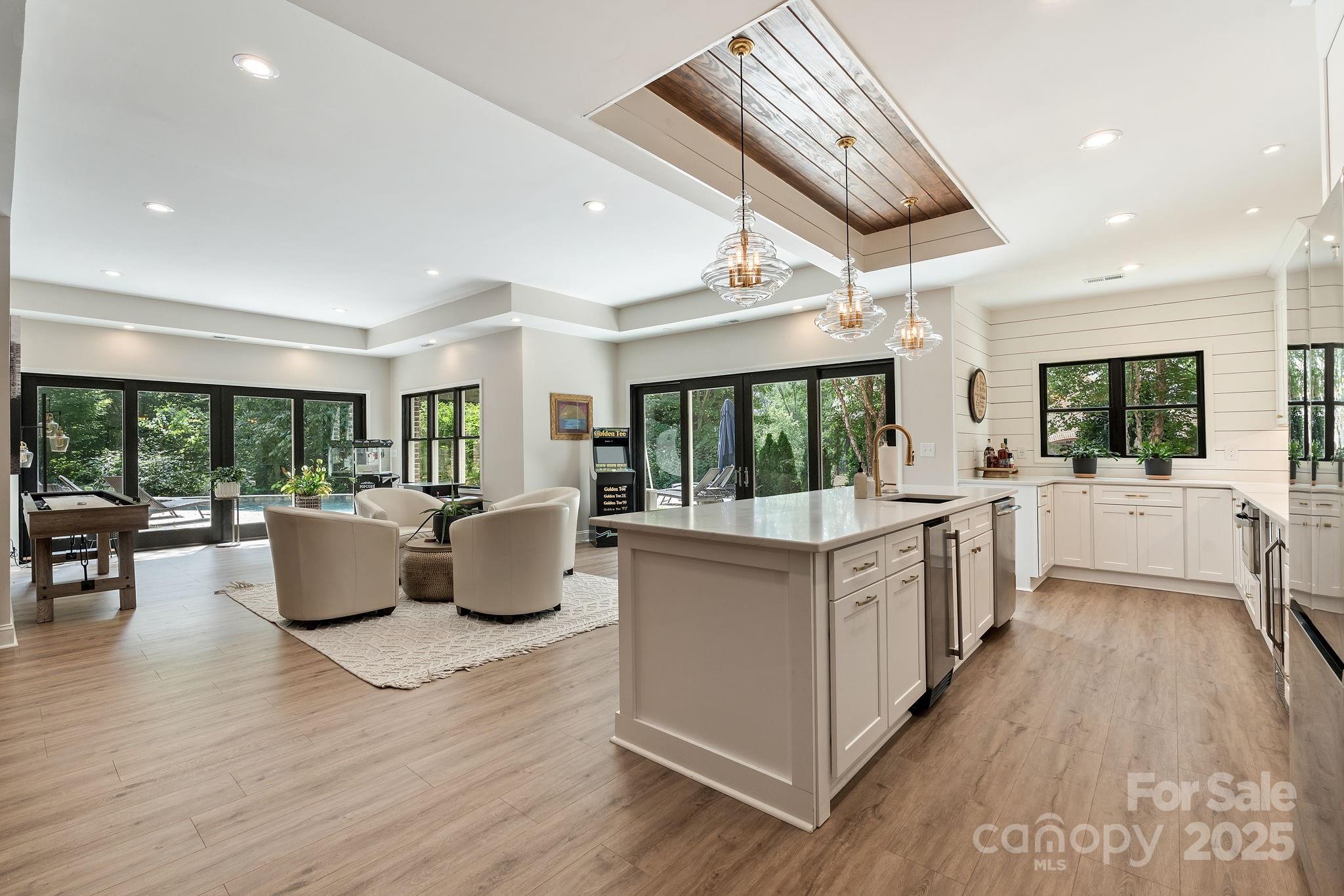 Montrachet - Residential