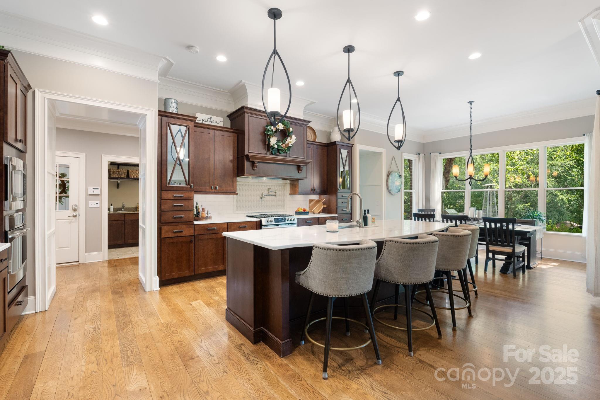 Montrachet - Residential