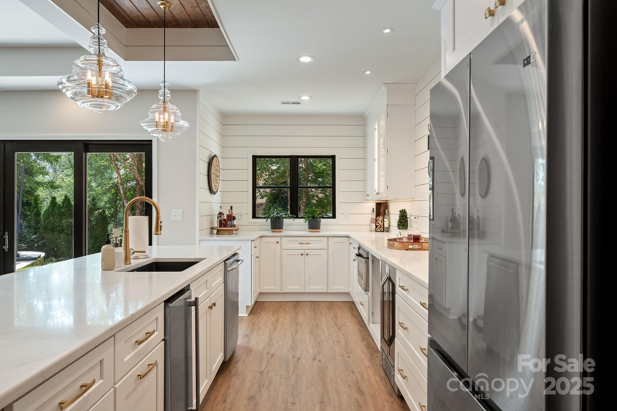 Montrachet - Residential