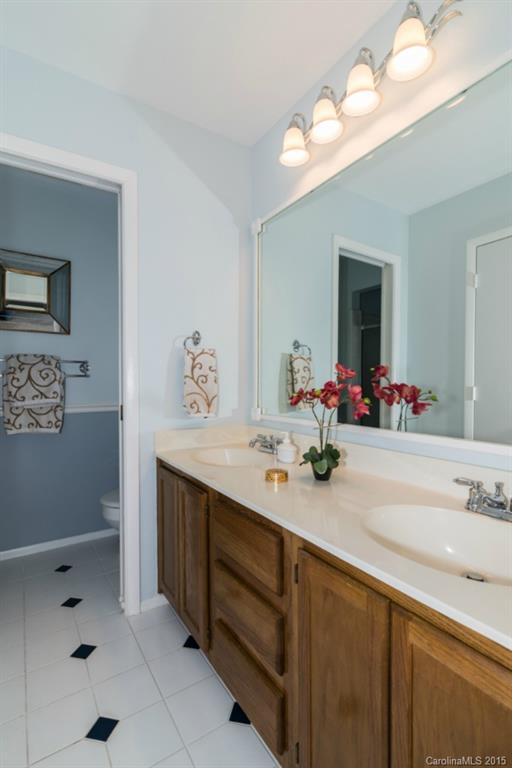 Colony Woods - Residential