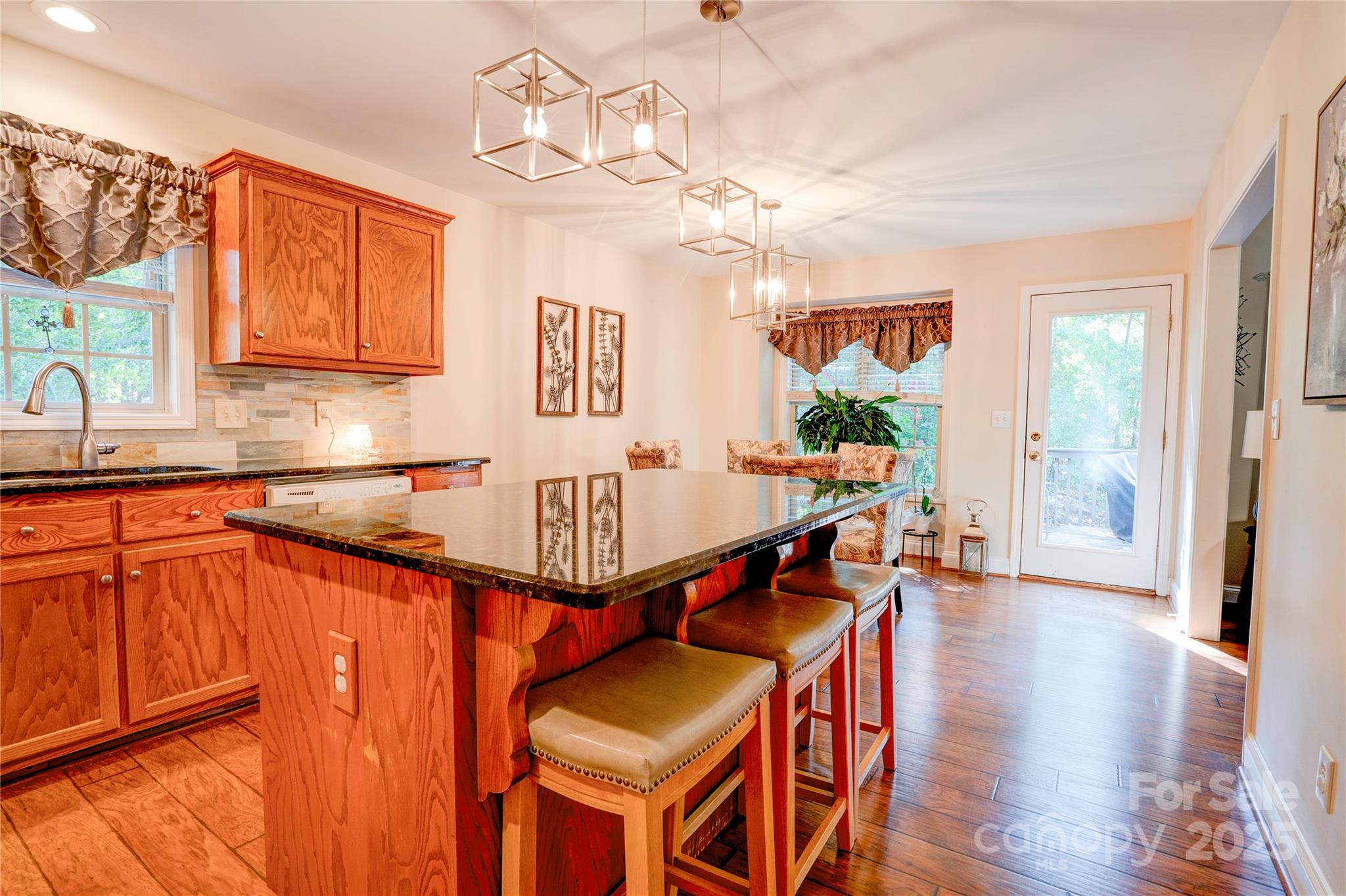 Creekside - Residential