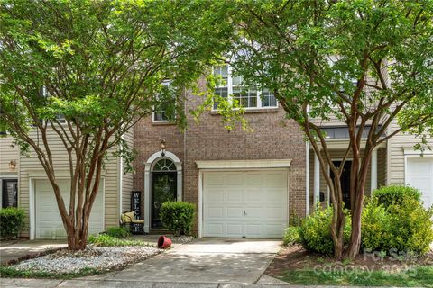 5310 Glenlea Walk Lane Charlotte NC 28216