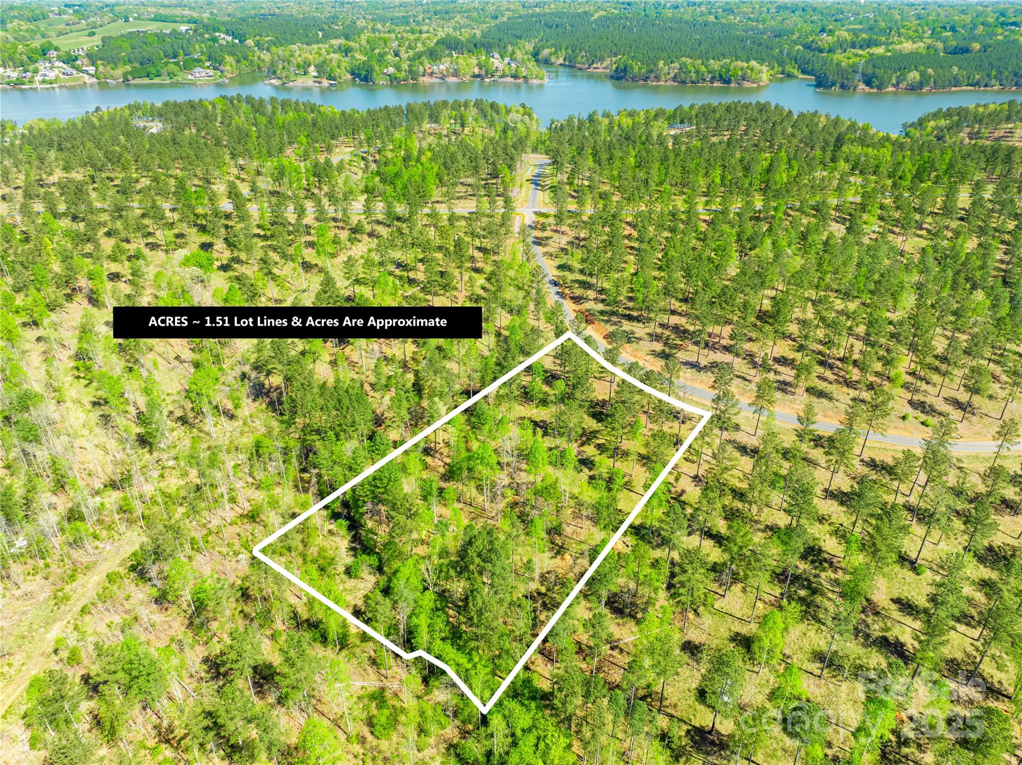 Lakeside Reserve - Land