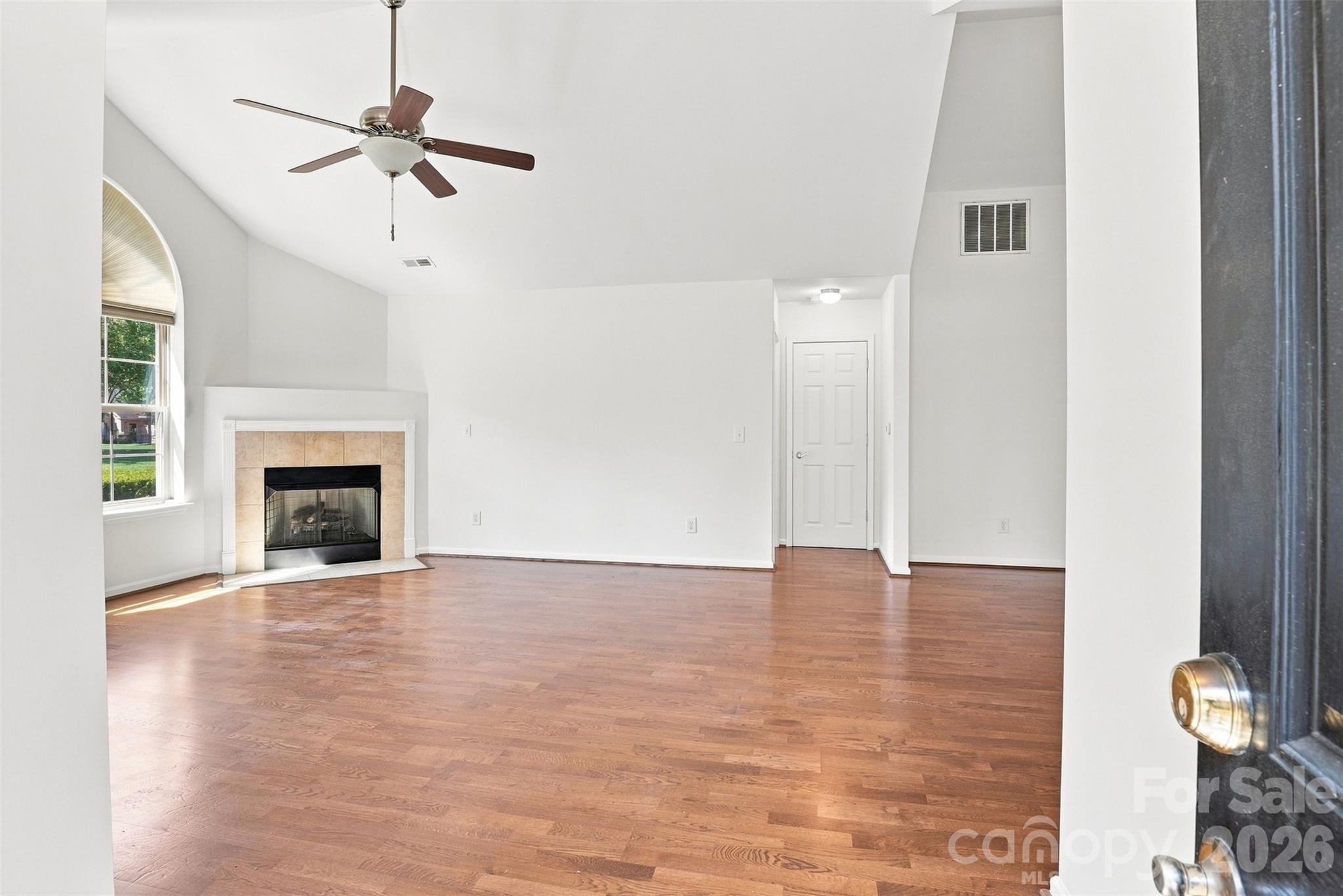 821 Ledgestone Court