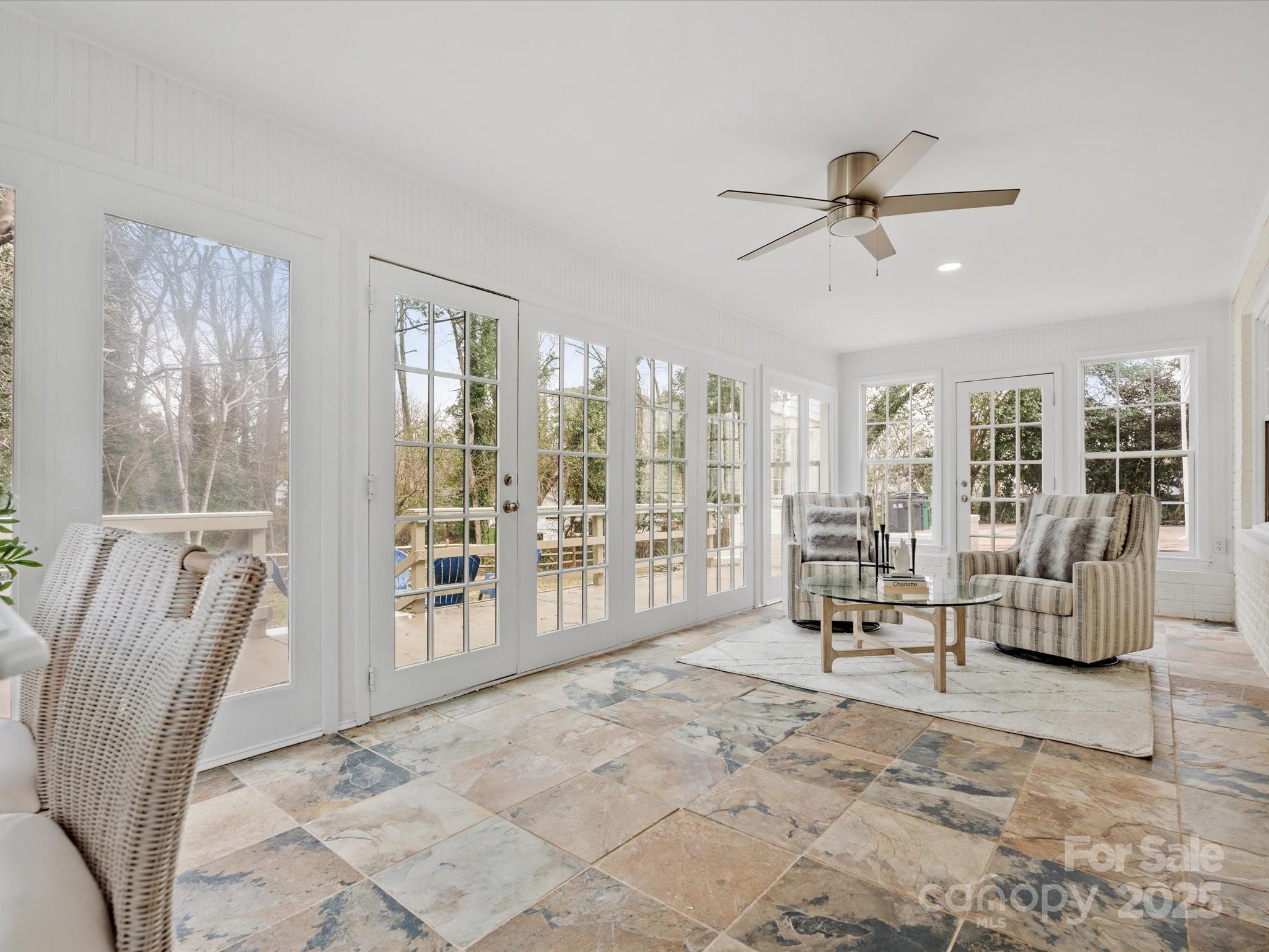 Lansdowne - Residential