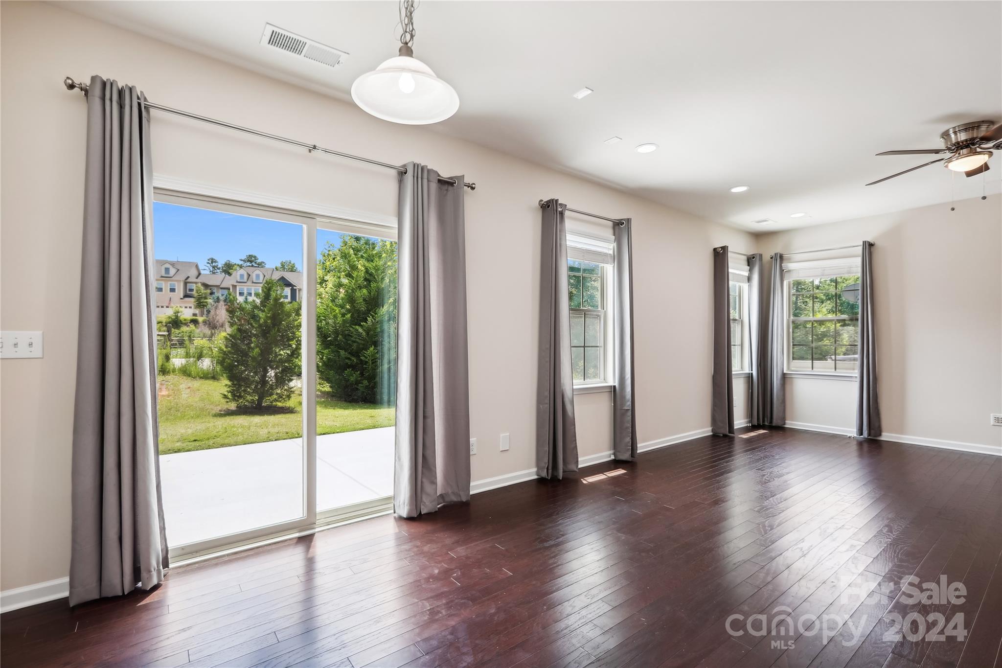 Cameron Creek - Residential