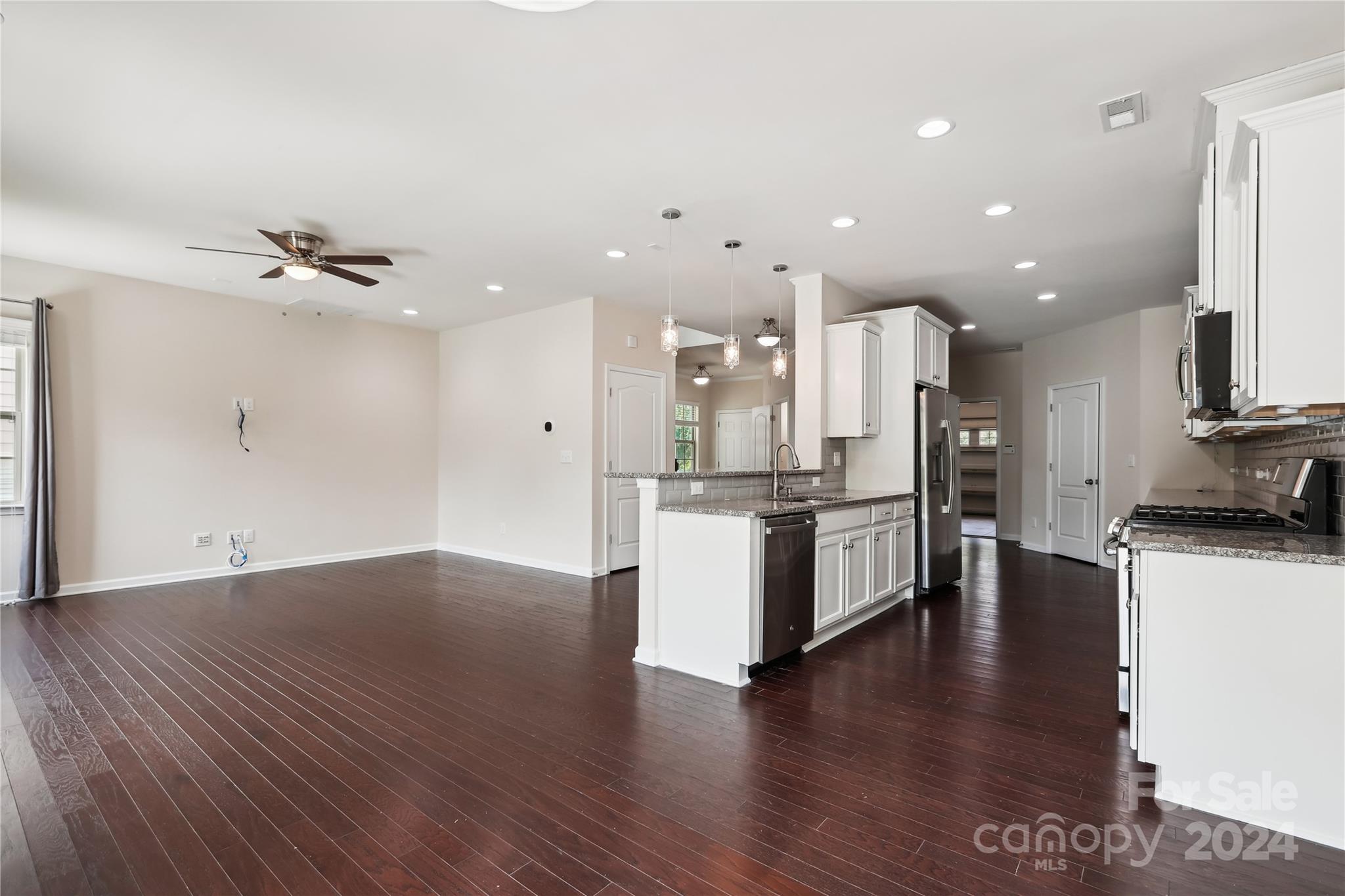 Cameron Creek - Residential