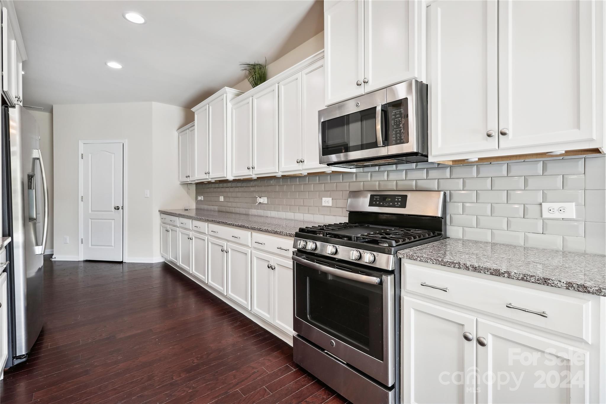 Cameron Creek - Residential