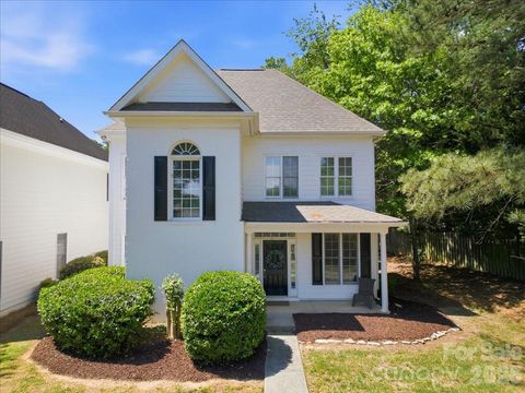 Photo of 20237 Harroway Drive, Cornelius, NC 28031 (MLS # 4371498)